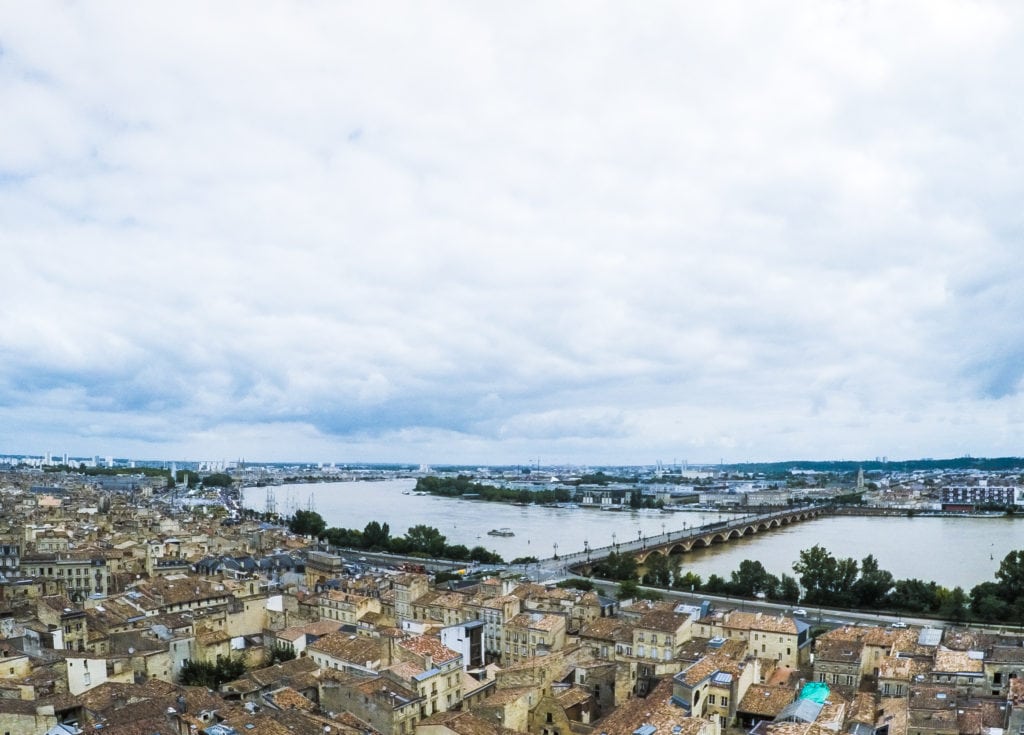 river_bank_bordeaux