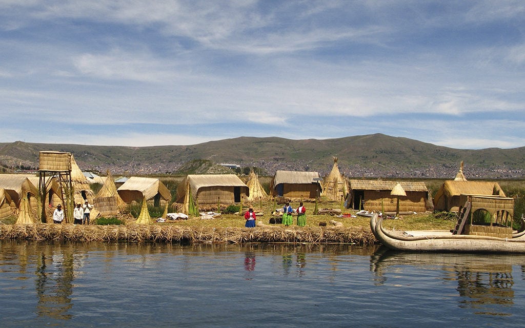 lake-titicaca-uros-islands