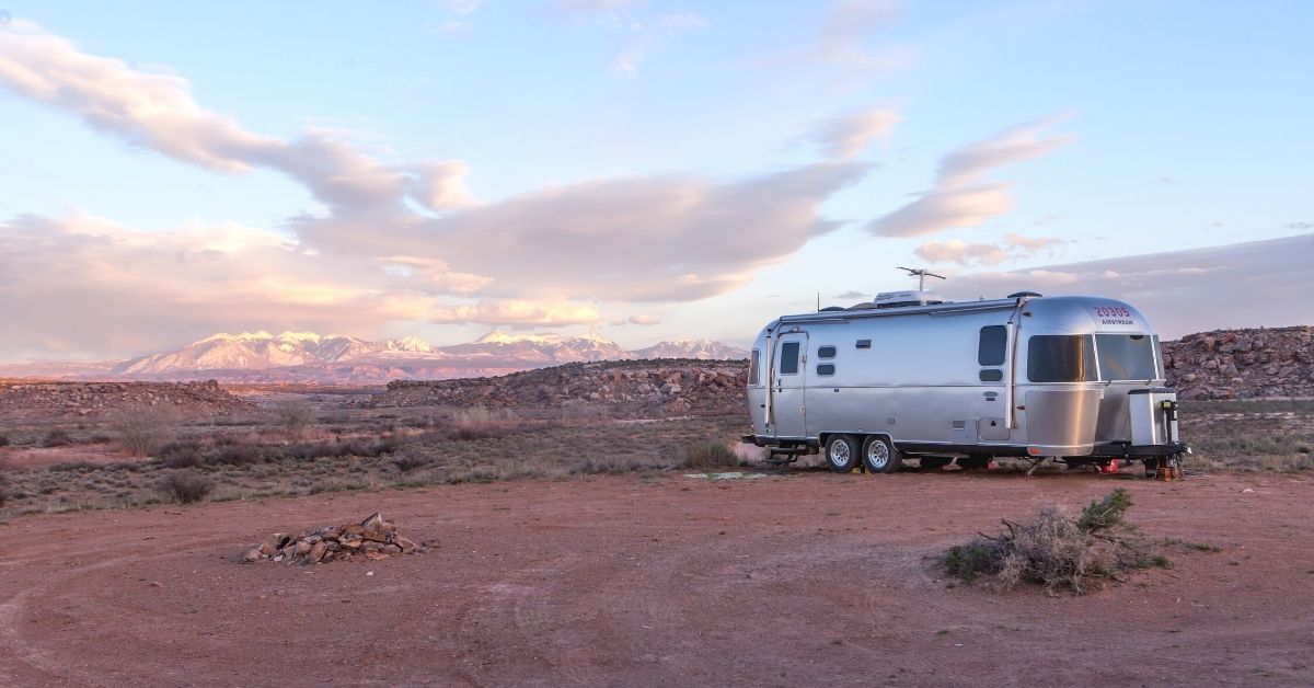 how to hire a motorhome
