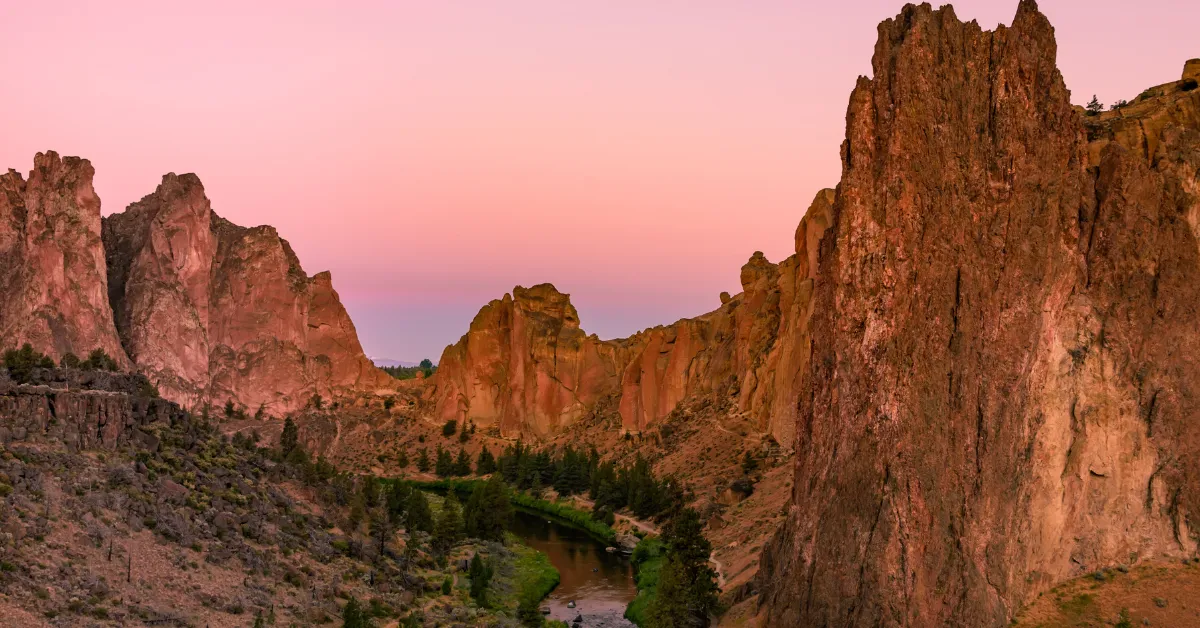 Sunset at Smith Rock State Park in Oregon