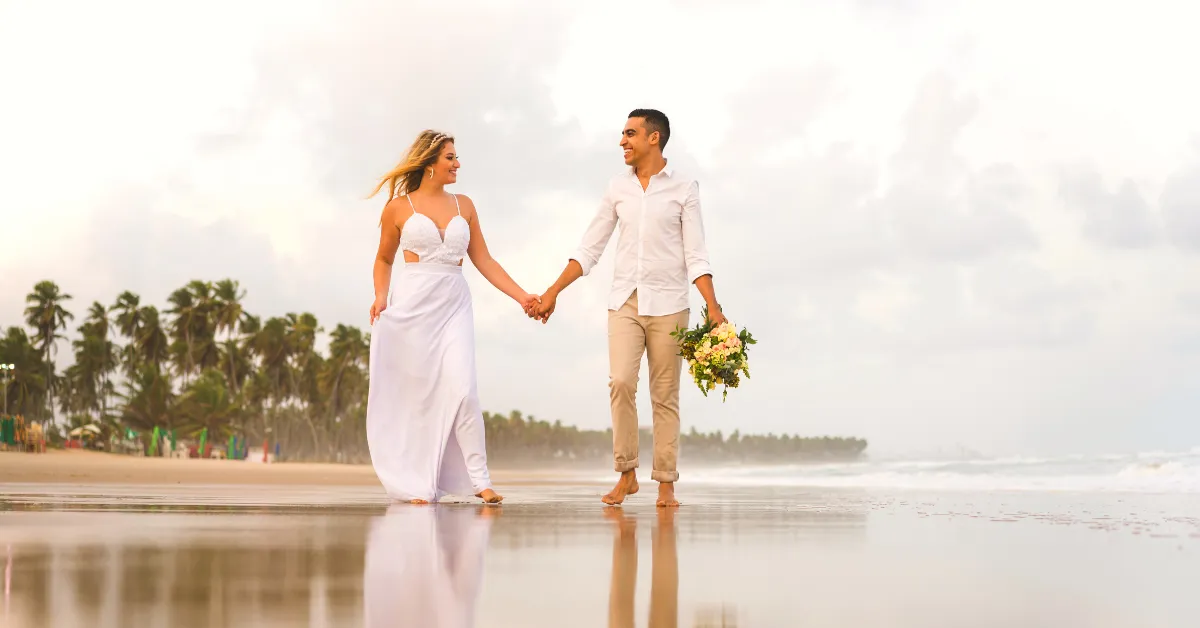 couple on beach eloping in costa rica