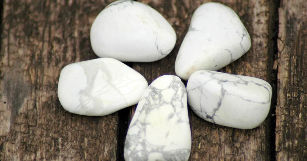 Howlite