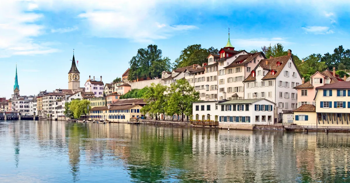 zurich homes along the water