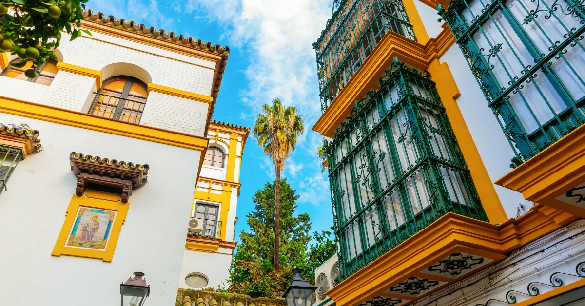 buildings in santa cruz seville