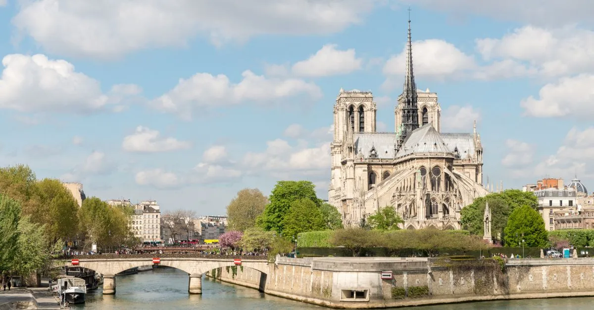 notre dame paris