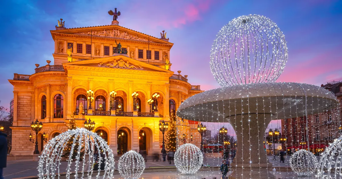 alte oper in frankfurt christmas lights