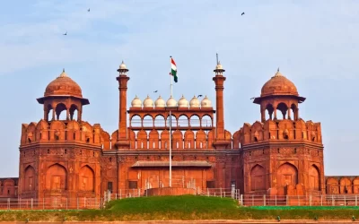 Virtual Tour Vs. Physical Visit: The Red Fort Experience